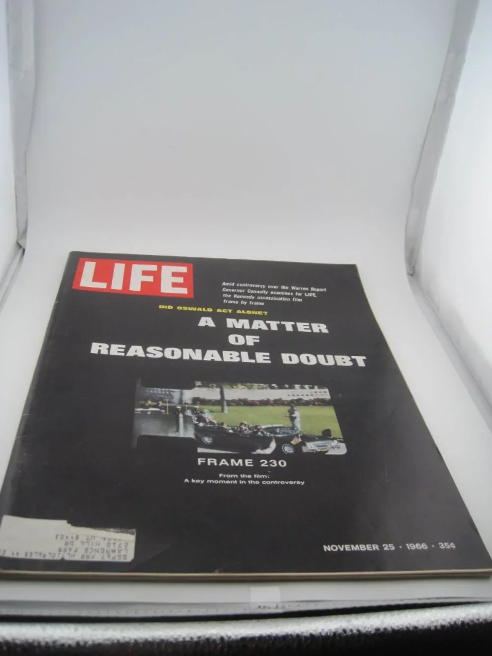 Life Magazine November 25, 1966 A Matter of Reasonable Doubt (Vintage)